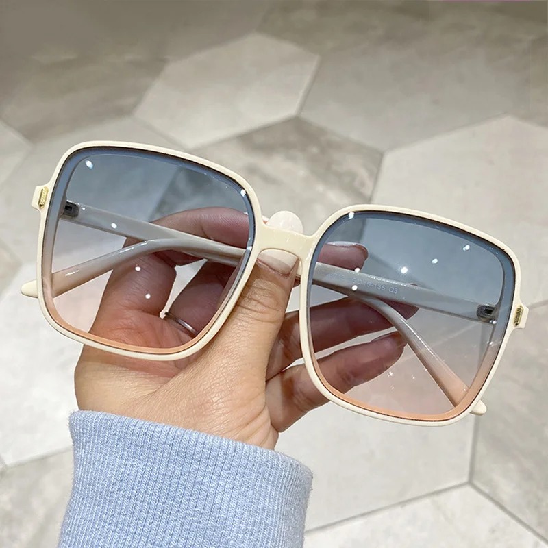 Vintage Fashion Female - Occhiali da Sole Vintage Oversize Quadrati