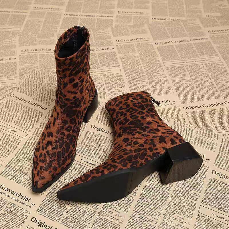 Vintage Fashion Female - Nuovi Stivaletti da Donna con Tacco