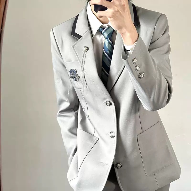 Set uniforme DK in stile scola - Vintage Fashion Instagram recensione e prezzo