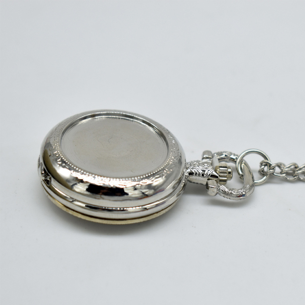 Collana con Ciondolo Orologio  - Vintage Fashion Watches recensione e prezzo