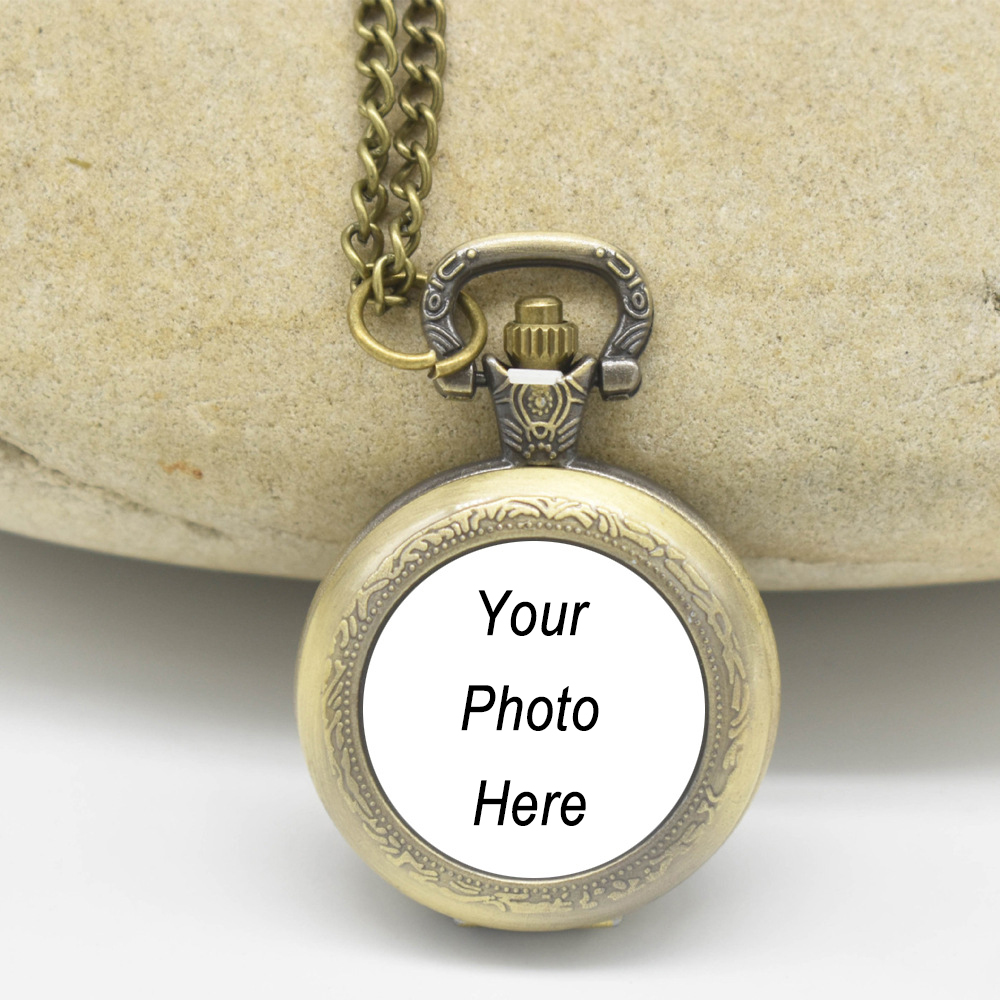 Collana con Ciondolo Orologio  - Vintage Fashion Watches recensione e prezzo