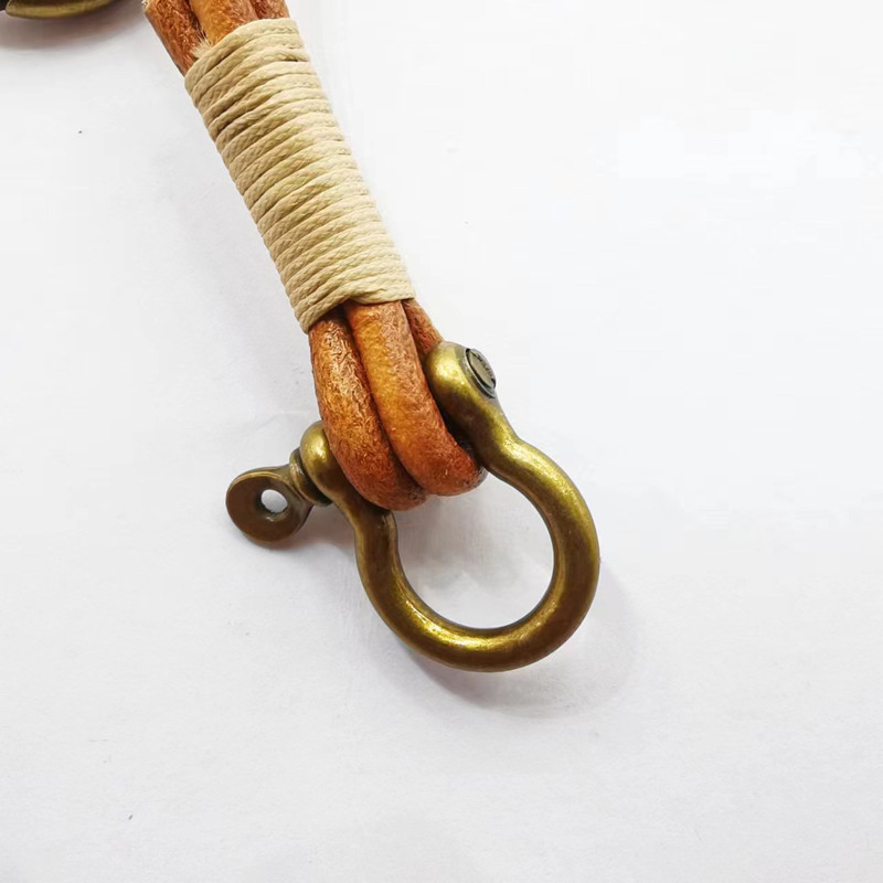 Portachiavi in Pelle Vintage c - Vintage Fashion Ornaments recensione e prezzo