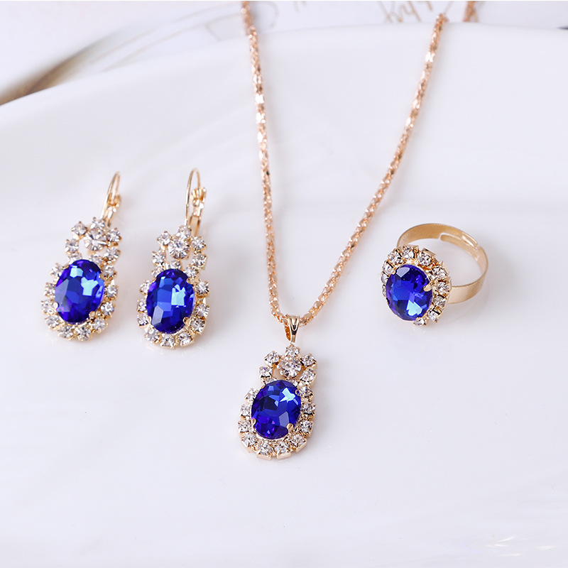 Set di ornamenti di nuovo stil - Vintage Fashion Ornaments recensione e prezzo