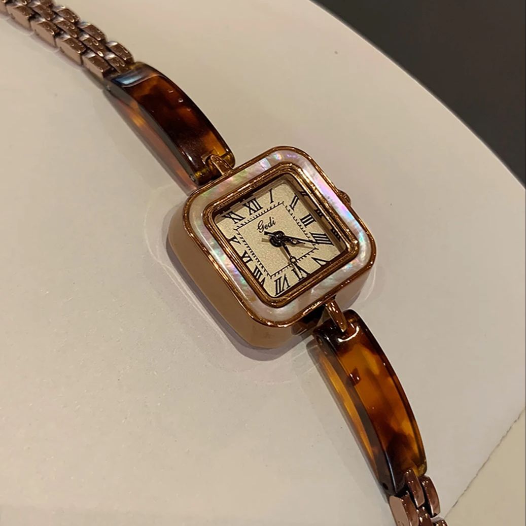 Orologi da donna vintage di lu - Vintage Fashion Watches recensione e prezzo