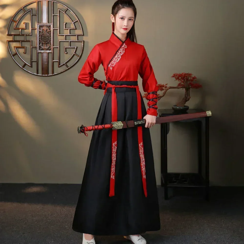 Set Moderno Hanfu per Donna, T - Vintage Fashion Style Men recensione e prezzo