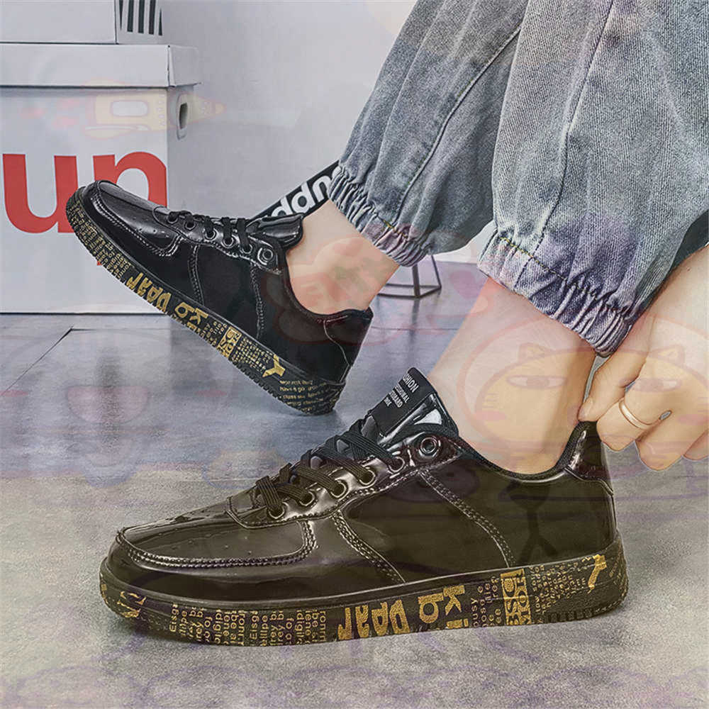 Piede rotondo Taglia 45 Sneake - Vintage Fashion Collecting And Wearing Designer Classics recensione e prezzo